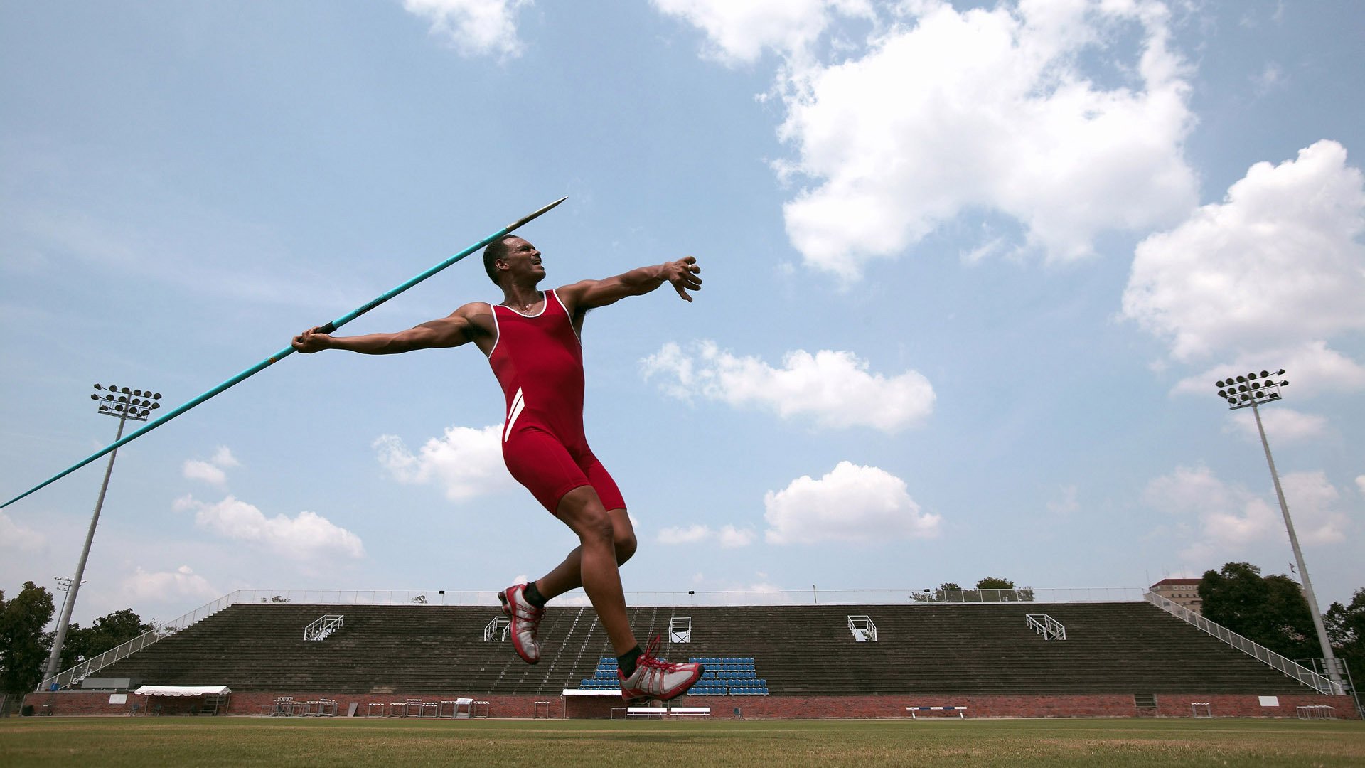 孔德持续制造杀伤,美国淘汰赛过关尤文,全球化足球时代的新叙事