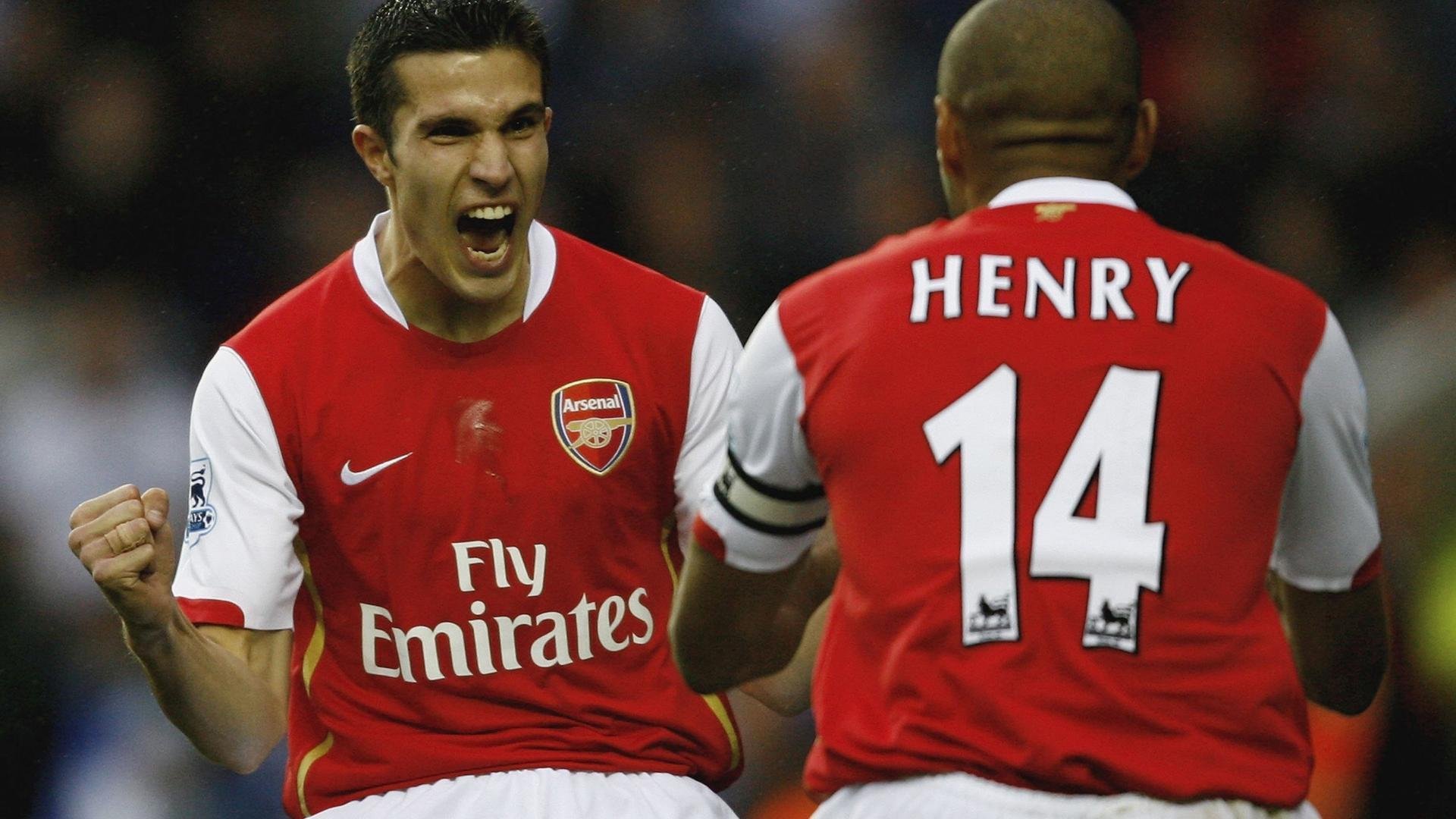 赛道风暴，梅赛德斯鏖战红牛，周冠宇惊艳四座改写F1格局